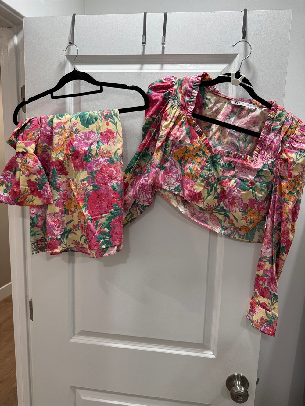 Zara Pink Floral Puff-Sleeve Cropped Top and Skirt Set